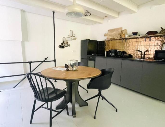 Volledige Bovenwoning Binnenstad Leeuwarden Zewnętrze zdjęcie